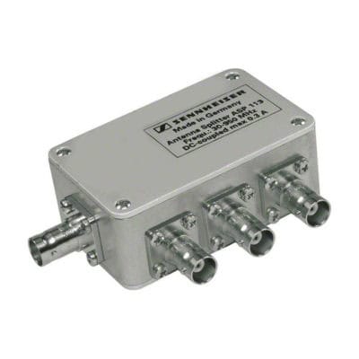 Passive antenna splitter with BNC connectors for signal distribution.