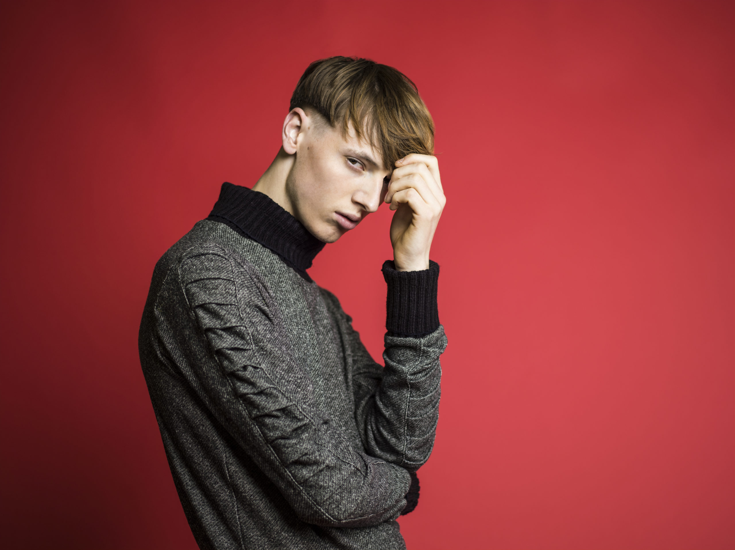 Colorama Paper Background 2.72 x 11m Cherry - Image 10