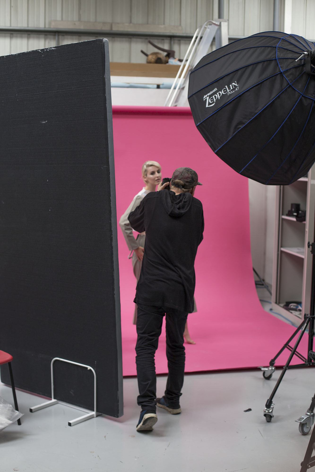 Colorama Paper Background 2.72 x 11m Rose Pink - Image 4