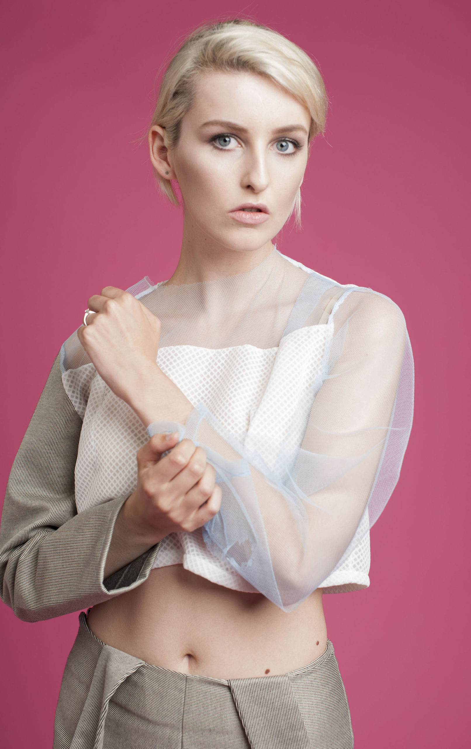 Colorama Paper Background 2.72 x 11m Rose Pink - Image 6