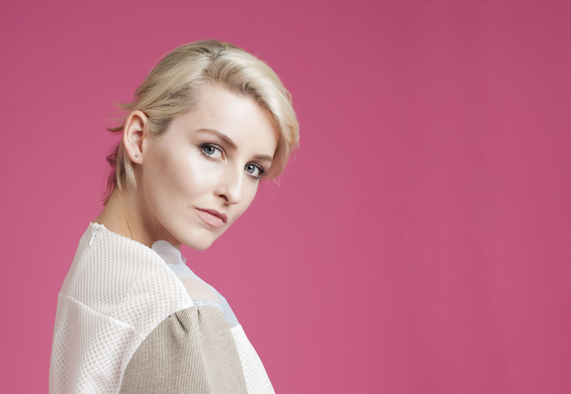 Colorama Paper Background 2.72 x 11m Rose Pink - Image 7