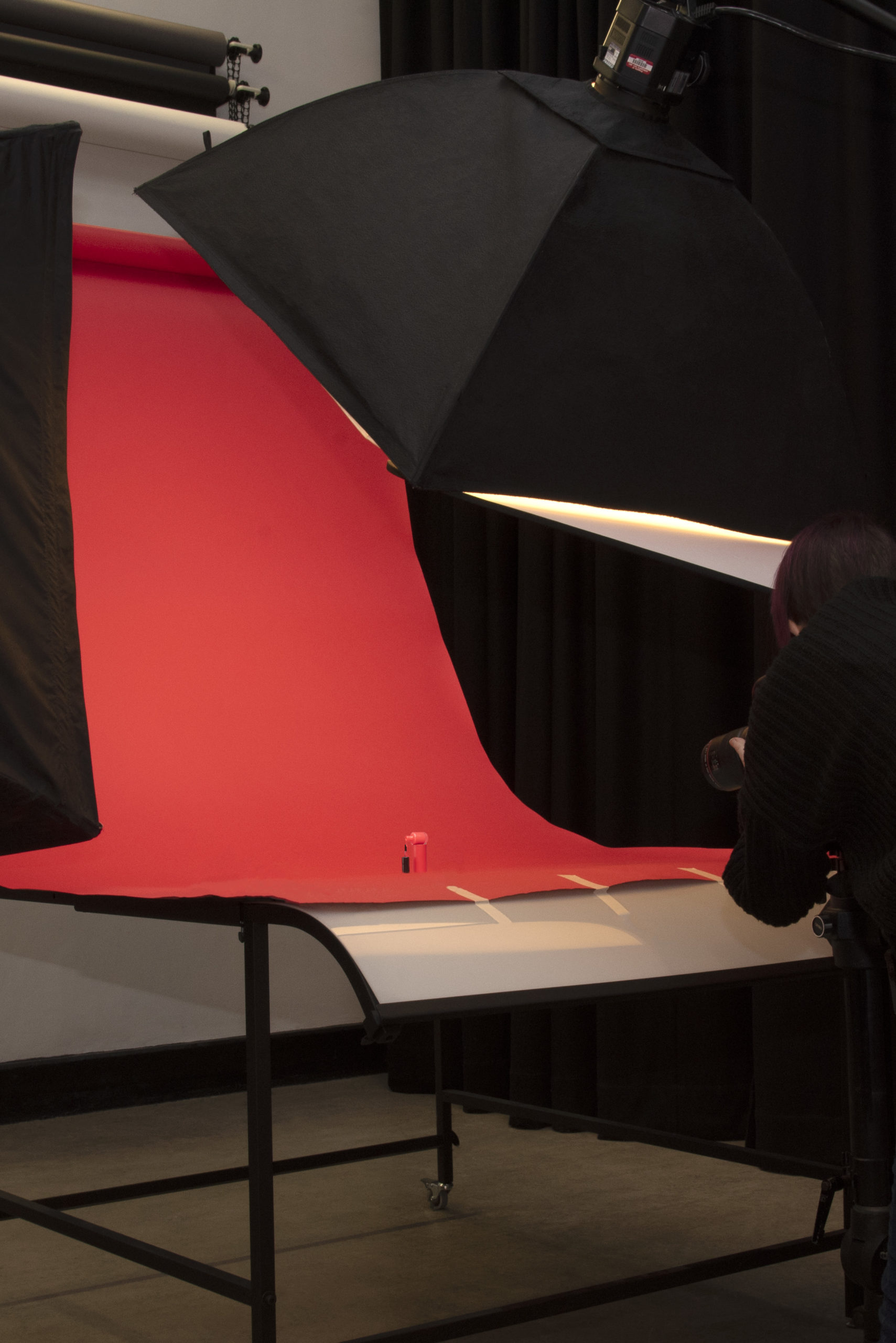 Colorama Paper Background 1.35 x 11m Cherry - Image 3