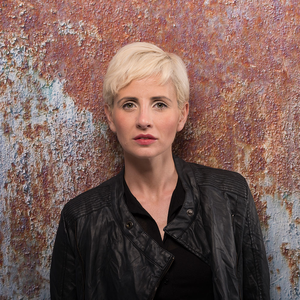 Urban Collapsible 1.5 x 2.1m Rusty Metal/Plaster Wall - Image 7